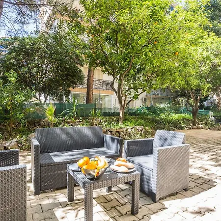 Apartment 2 Bdrm Flat With 260m2 Garden-congress/beaches By Weekome Cannes